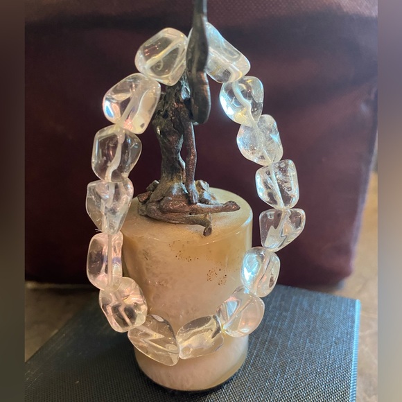 Genuine Crystal Quartz Bracelet Wear for Positive Healing Energy Unisex - Picture 4 of 5